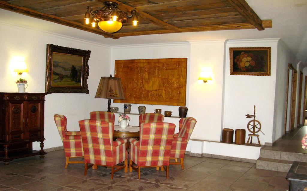Landhotel Goldener Becher Limabach - Oberfrohna Exteriör bild