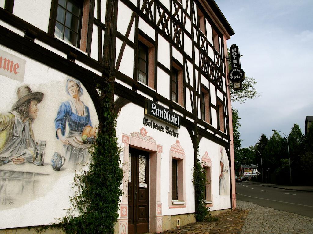 Landhotel Goldener Becher Limabach - Oberfrohna Exteriör bild